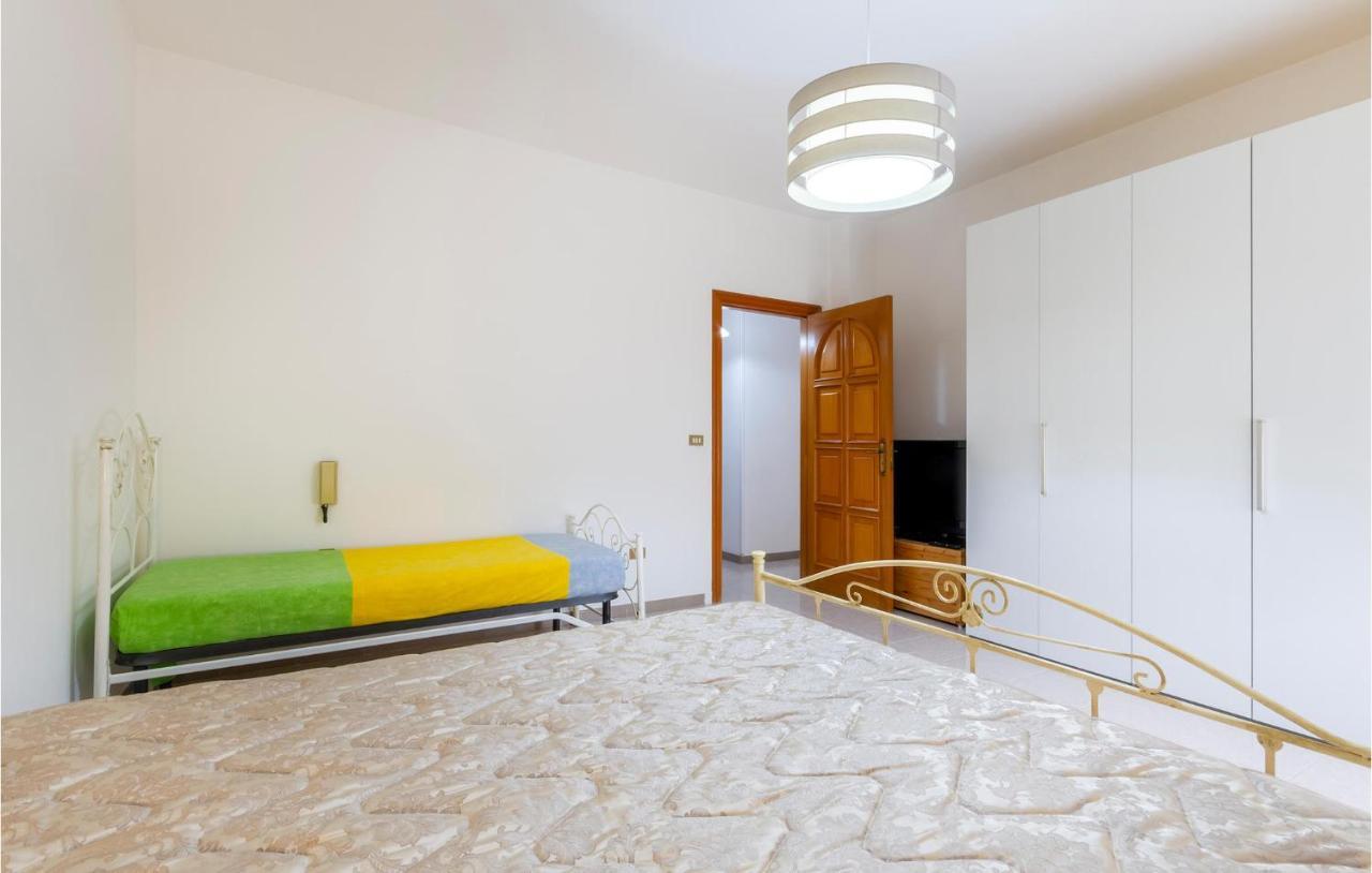 Lovely Apartment In Carovigno With Kitchen Exteriér fotografie