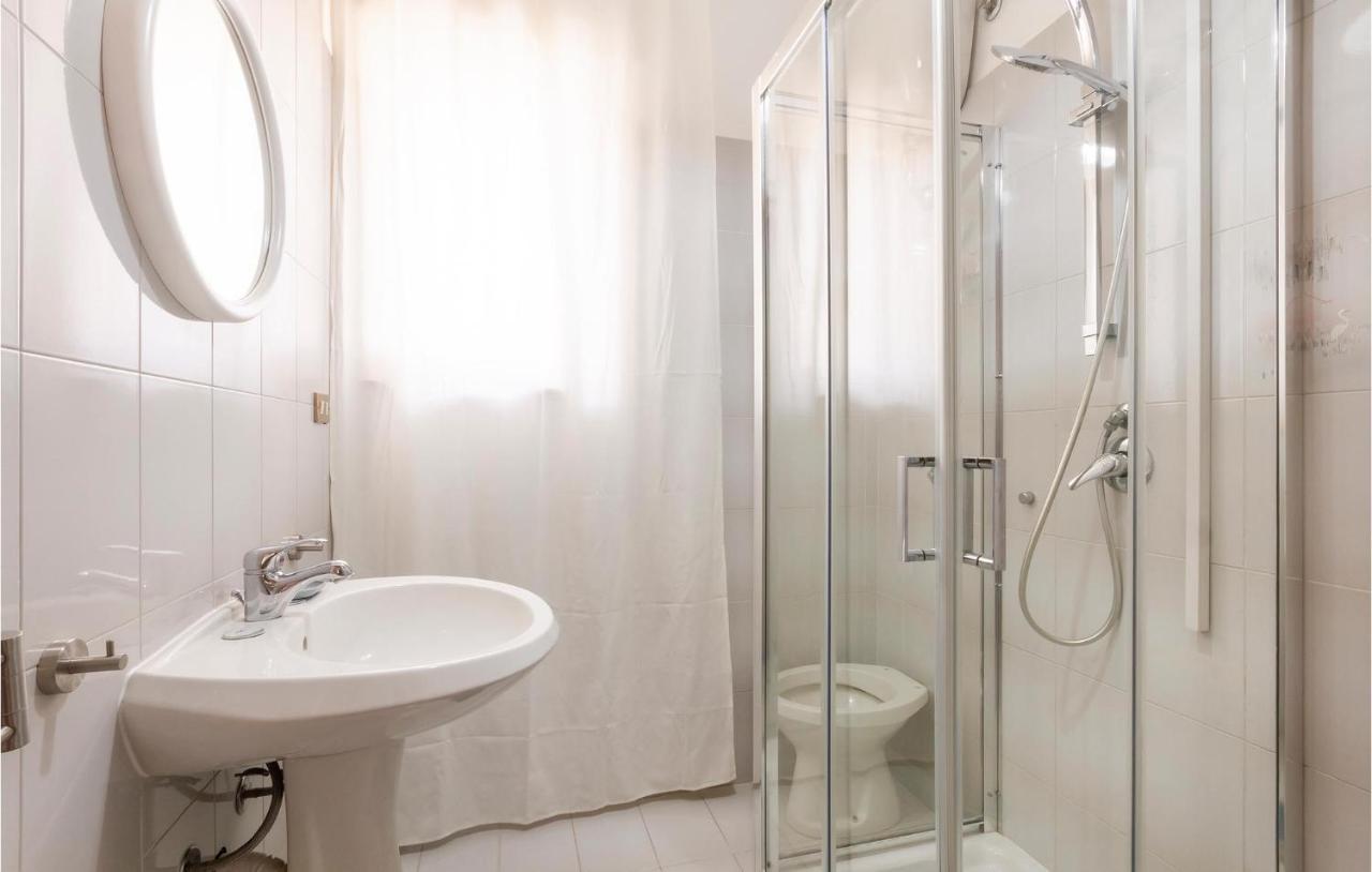 Lovely Apartment In Carovigno With Kitchen Exteriér fotografie